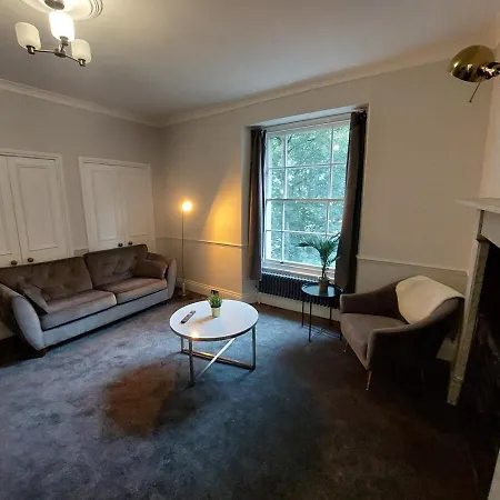 Stunning Refurb Period Central Location Apt *